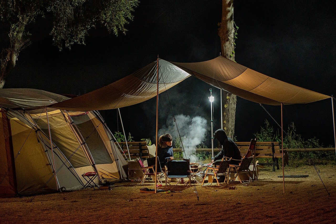 Tente cloche en coton : la marque belge Autentic et le glamping au jardin