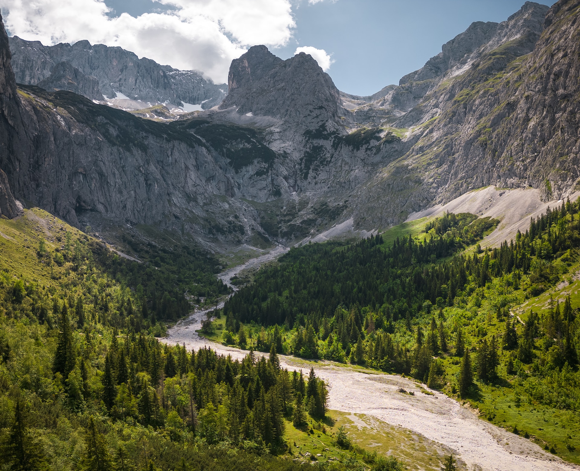 Trek en Allemagne : Zugspitze, Rheinsteig, Rennsteig et Harzer Hexenstieg