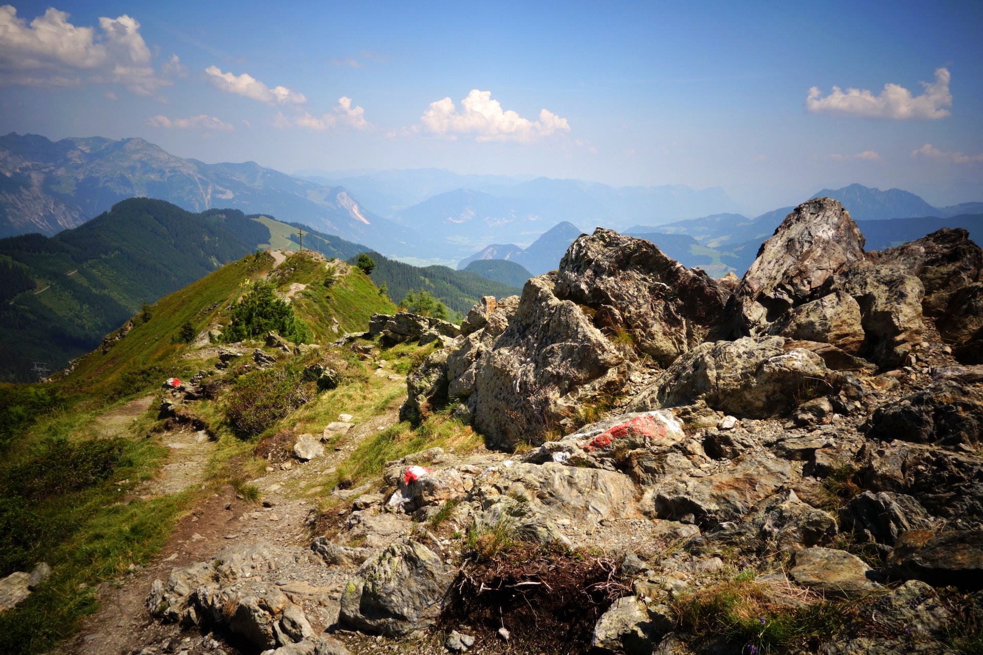 Randonnée en Autriche : les plus beaux sentiers des Alpes autrichiennes