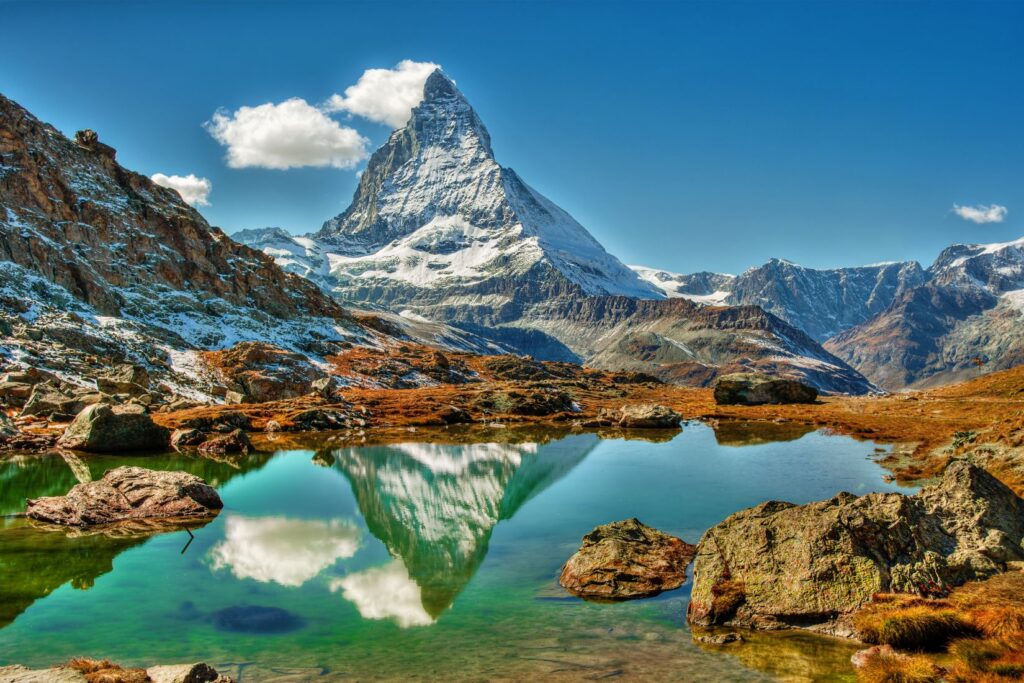 Arête du Cervin et glaciers vus depuis les hauteurs de Zermatt