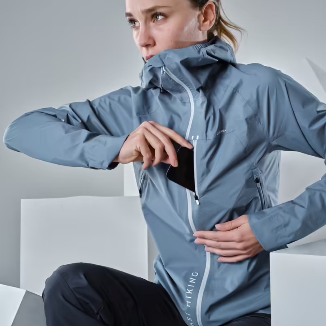 Randonner sans sac à dos avec un gilet de trail (vest pack system)