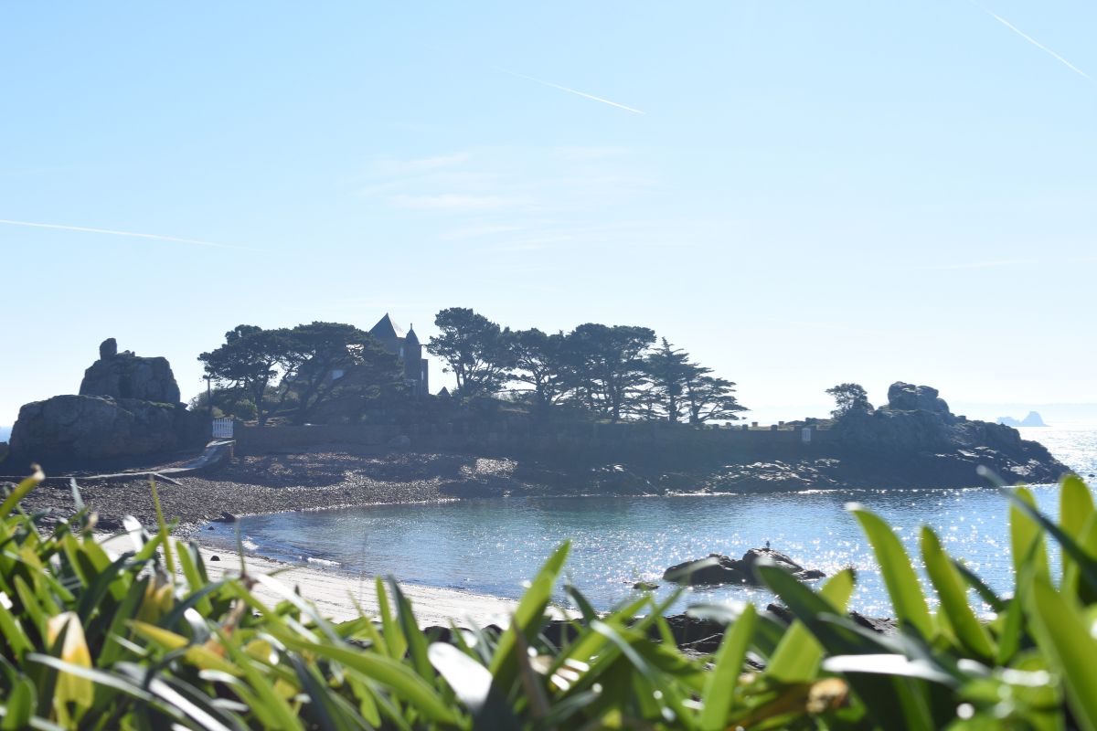 Île de Bréhat : la limite de visiteurs en été et comment randonner sur l’île