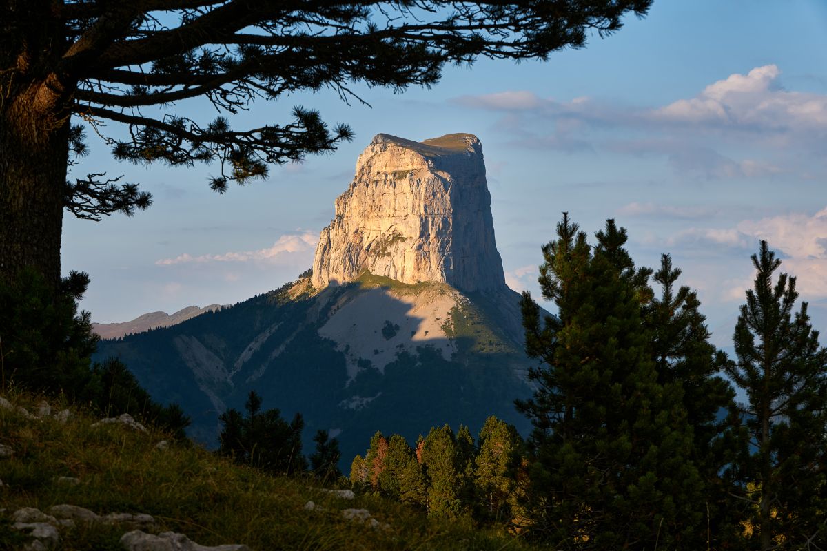 Mont Aiguille (Vercors) : tour ou ascension, difficulté et sécurité